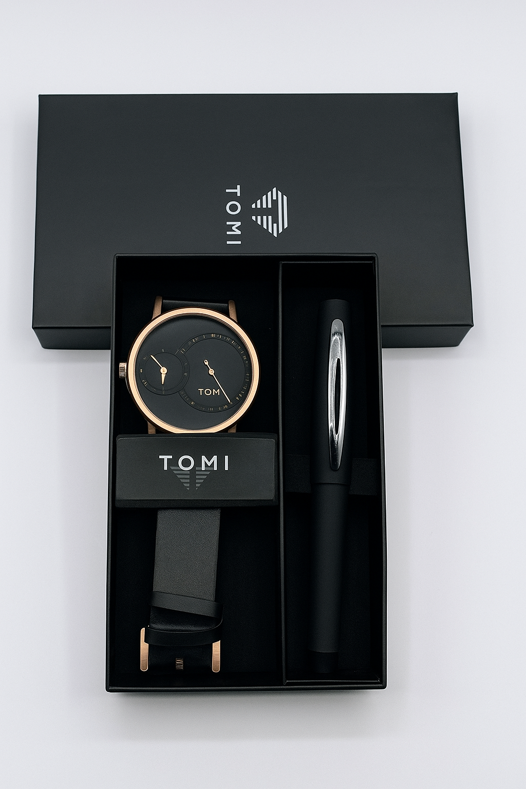 TOMI Men’s Luxury Gift Set – Gold Black Dial Watch with Leather Strap & Signature Pen