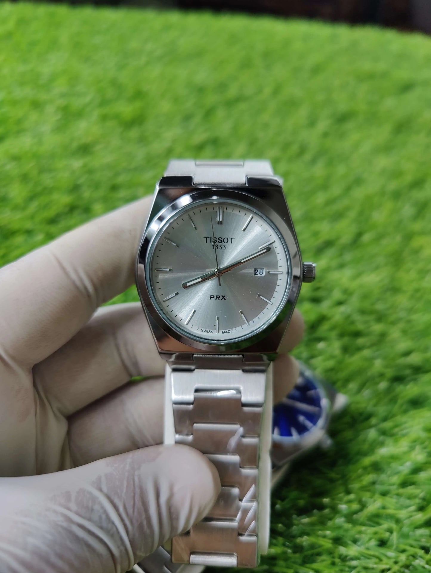 Tissot PRX 40mm quartz men’s watch with white dial and stainless steel bracelet